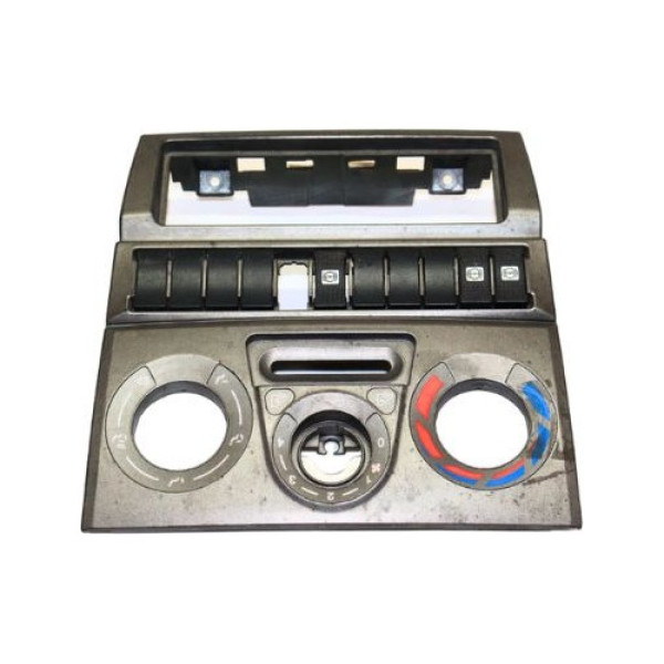 Moldura Painel Central Iveco Daily 2010 À 2018 - 194740200